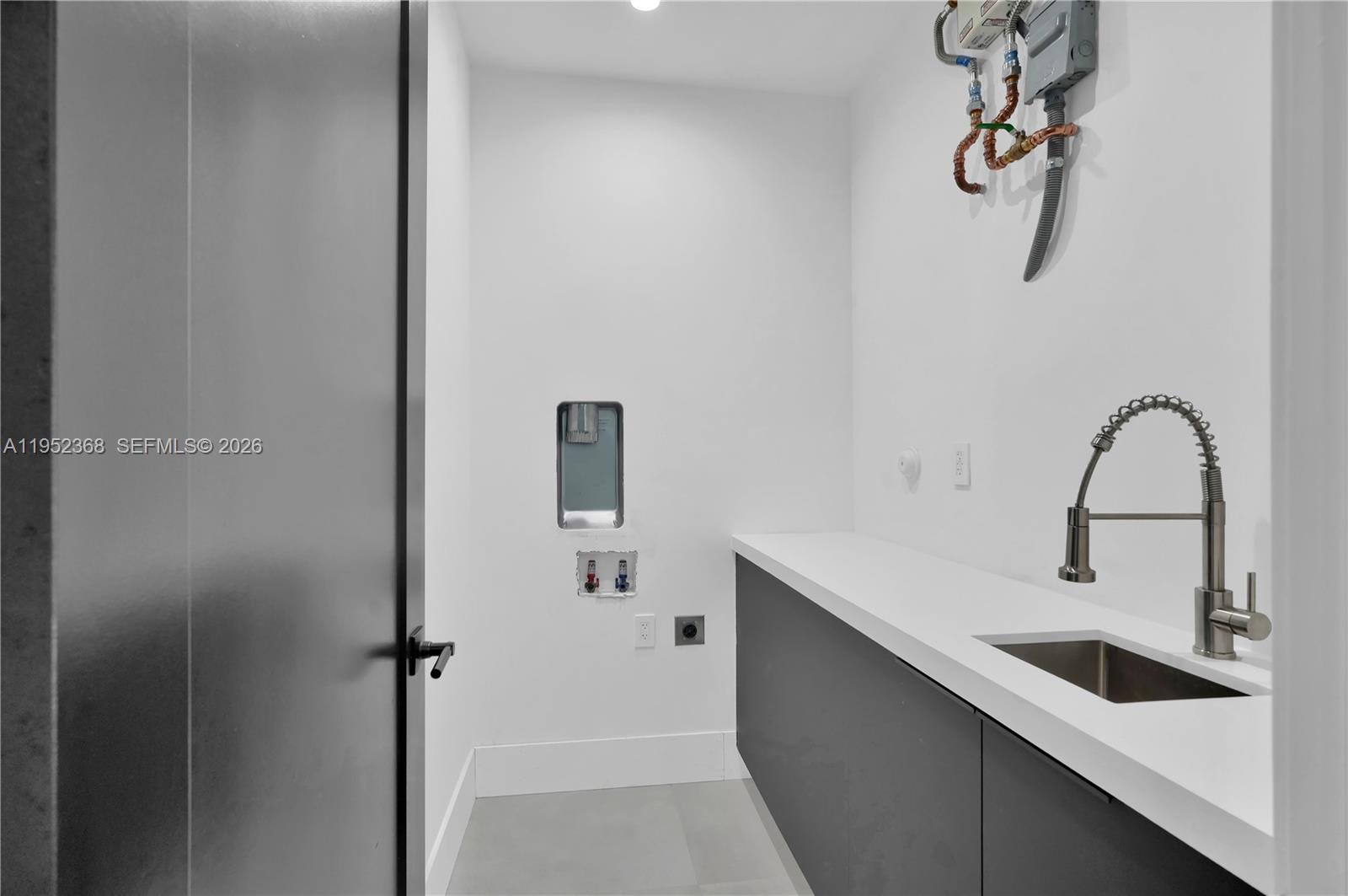 30 NE 50th St, Miami FL 33137