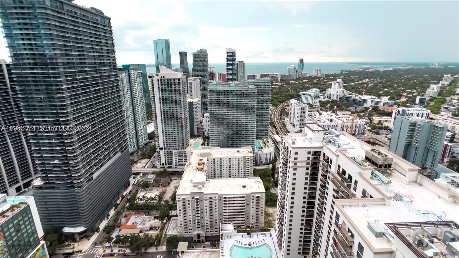 55 SW 9th St #2305, Miami FL 33130