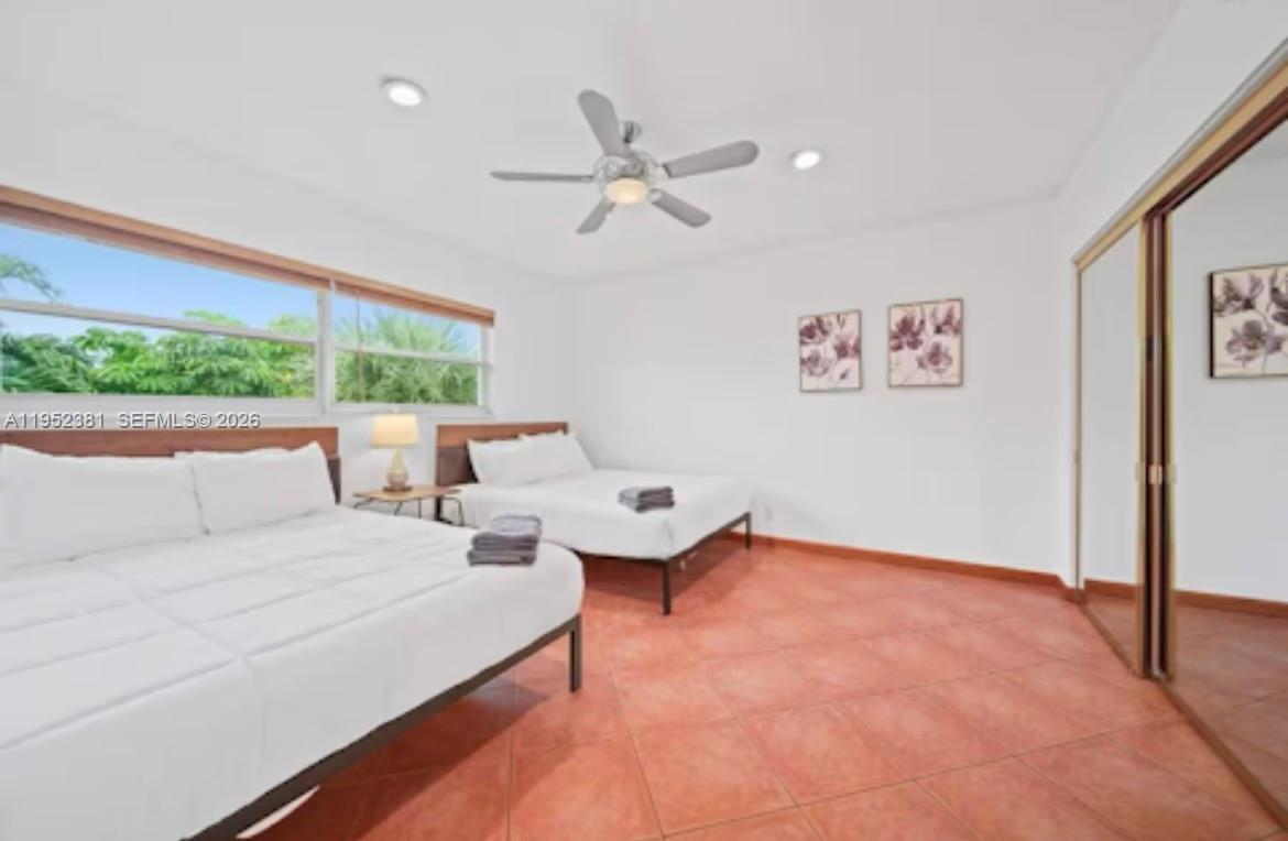 2424 NE 9th St #307, Fort Lauderdale FL 33304