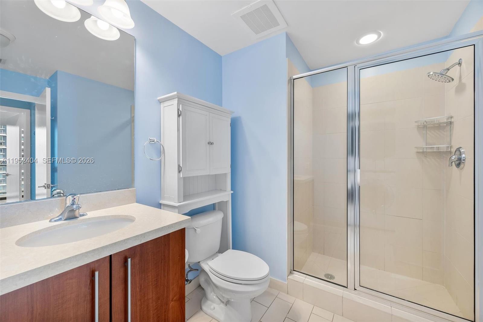 79 SW 12th St #4004S, Miami FL 33130