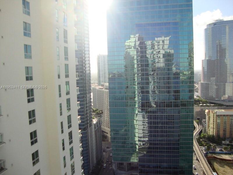 300 S Biscayne Blvd #T-3009, Miami FL 33131