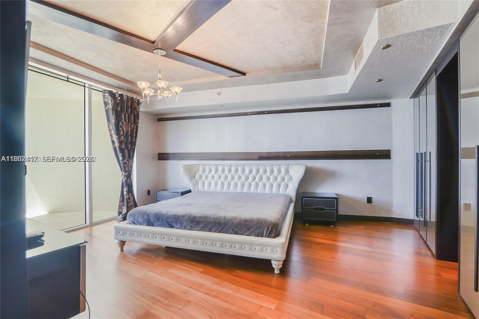 17201 Collins Ave+DEN #1403, Sunny Isles Beach FL 33160