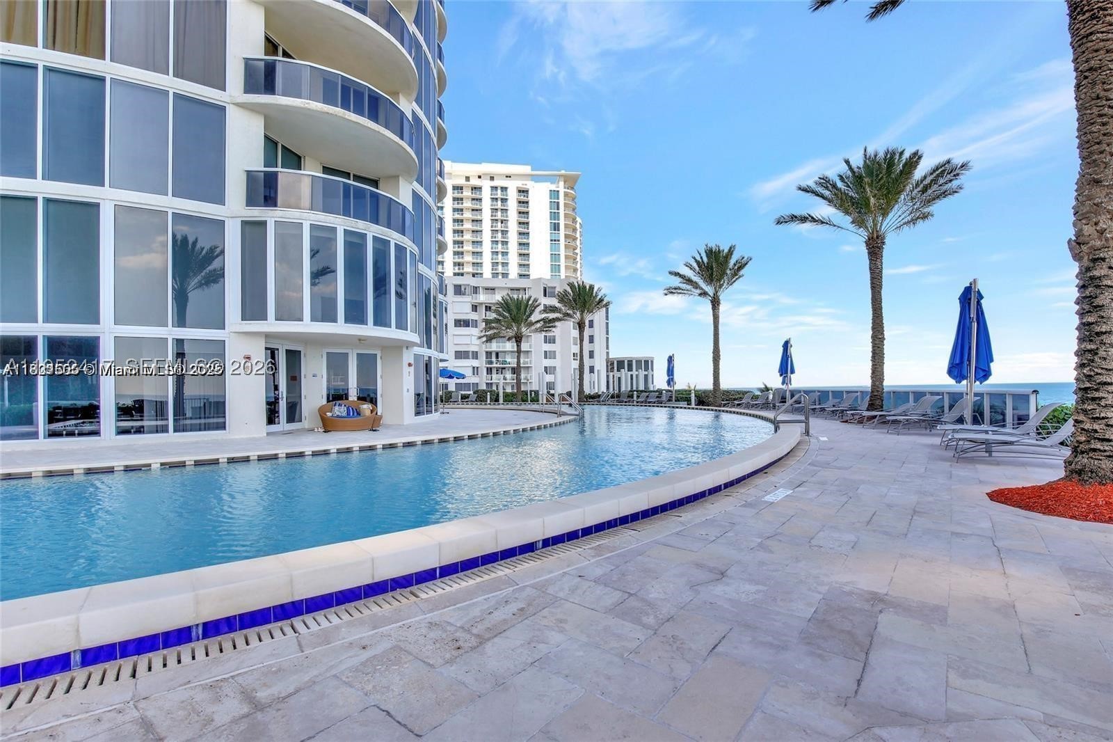17201 Collins Ave+DEN #1403, Sunny Isles Beach FL 33160