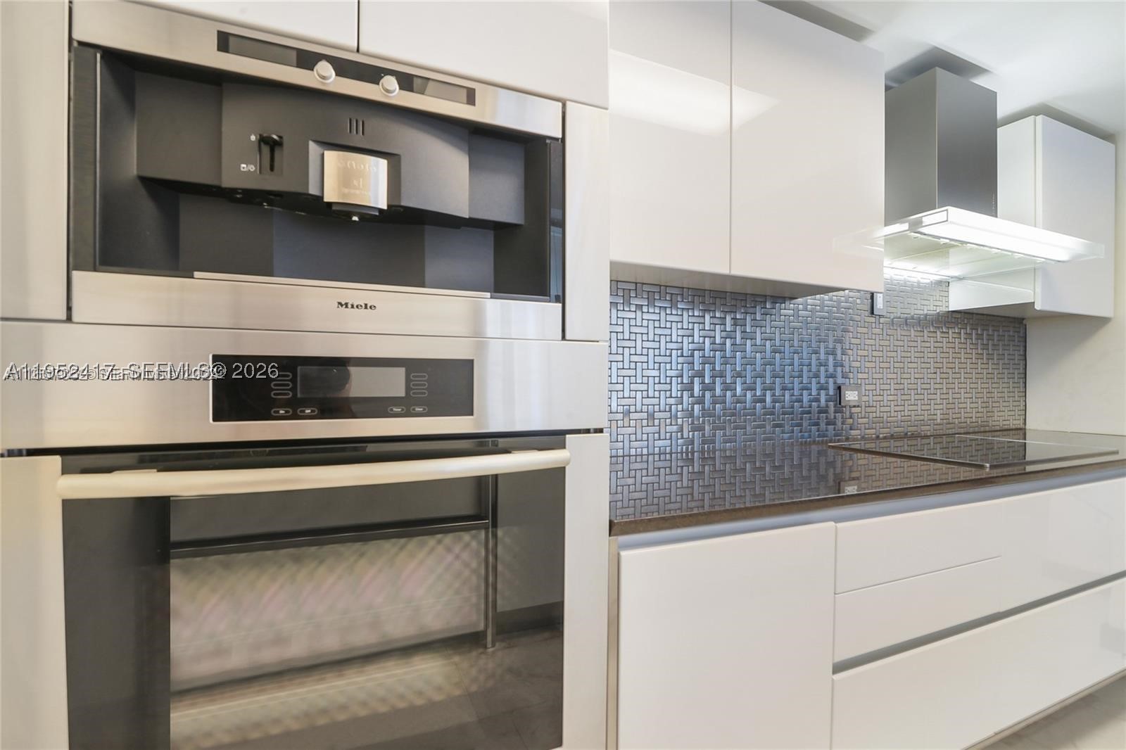 17201 Collins Ave+DEN #1403, Sunny Isles Beach FL 33160