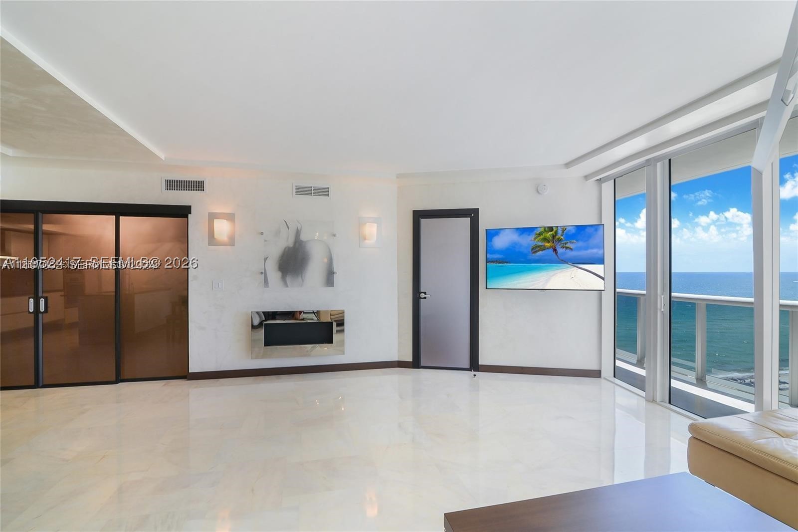 17201 Collins Ave+DEN #1403, Sunny Isles Beach FL 33160