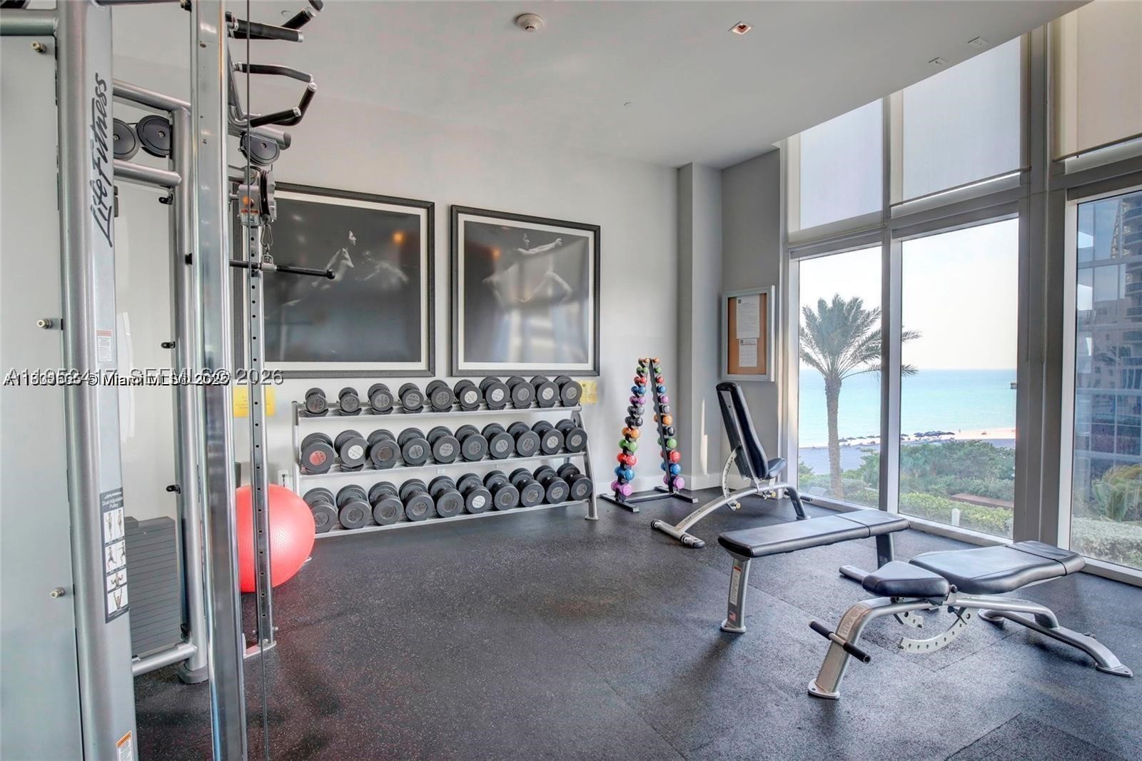 17201 Collins Ave+DEN #1403, Sunny Isles Beach FL 33160