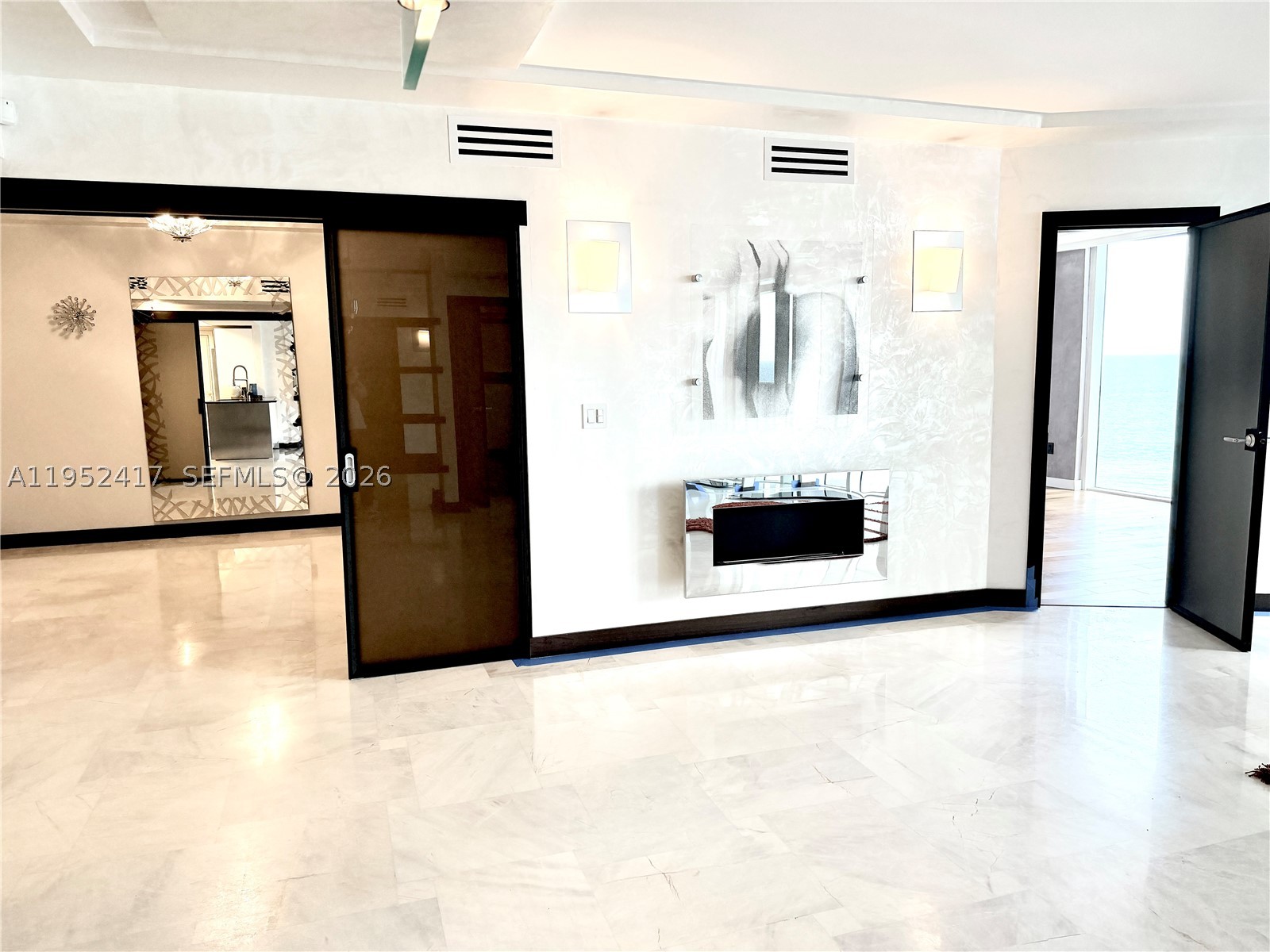 17201 Collins Ave+DEN #1403, Sunny Isles Beach FL 33160