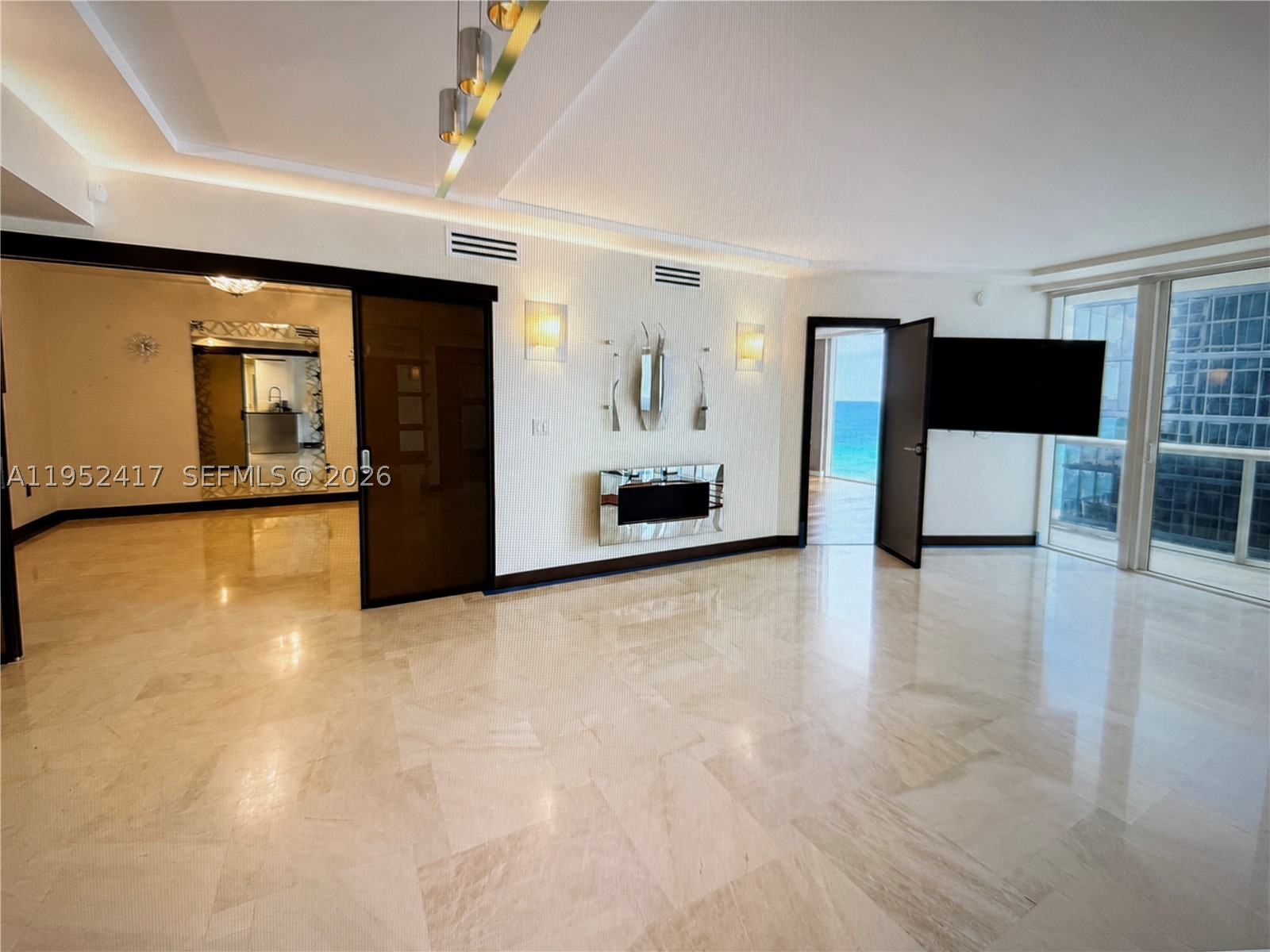 17201 Collins Ave+DEN #1403, Sunny Isles Beach FL 33160