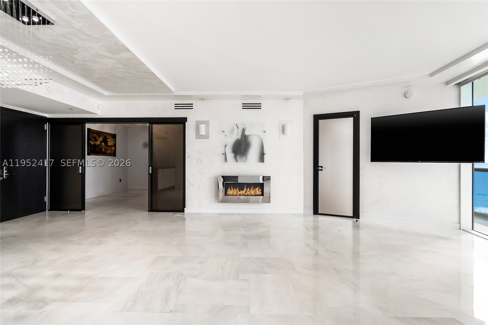 17201 Collins Ave+DEN #1403, Sunny Isles Beach FL 33160