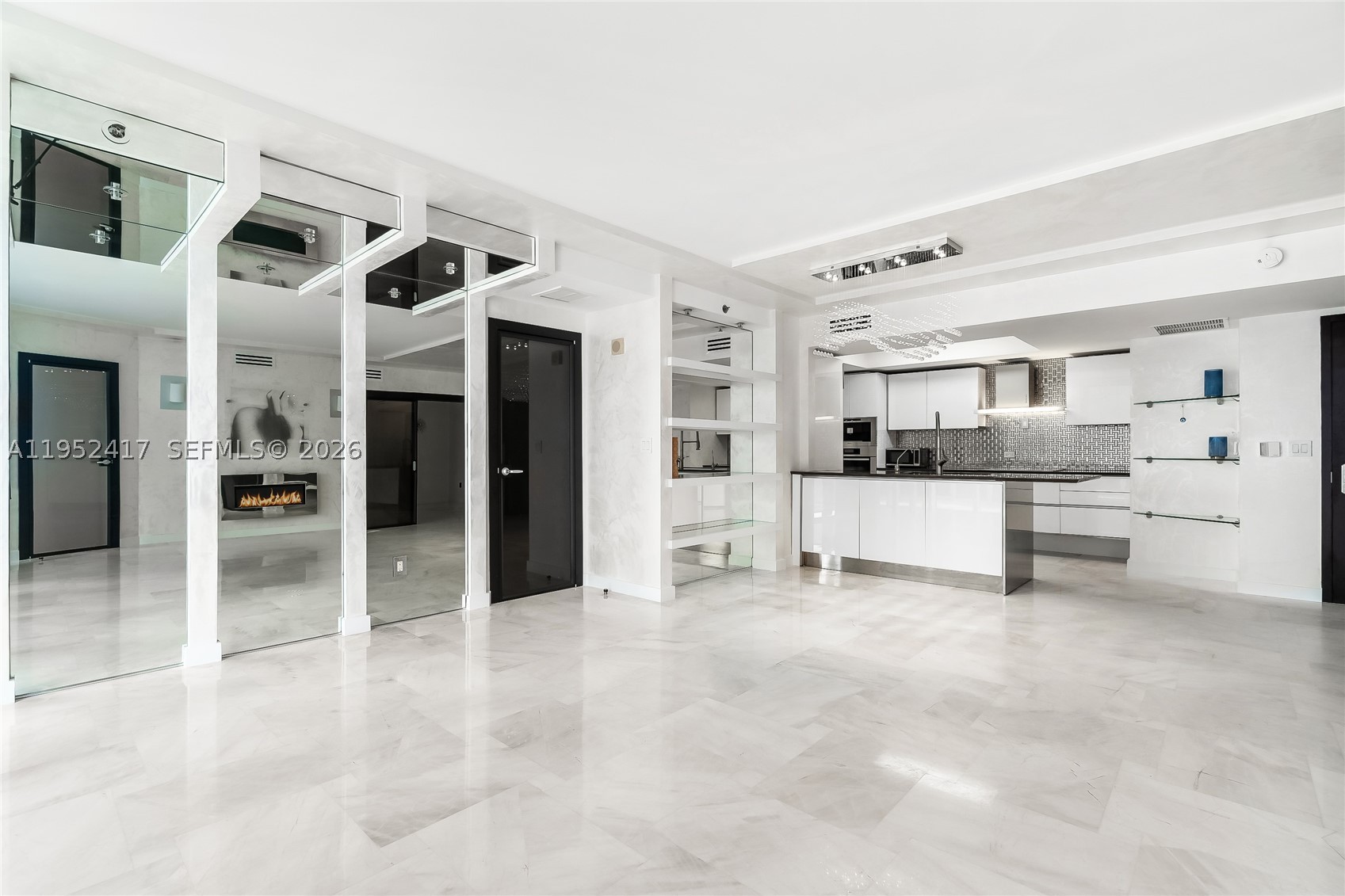 17201 Collins Ave+DEN #1403, Sunny Isles Beach FL 33160