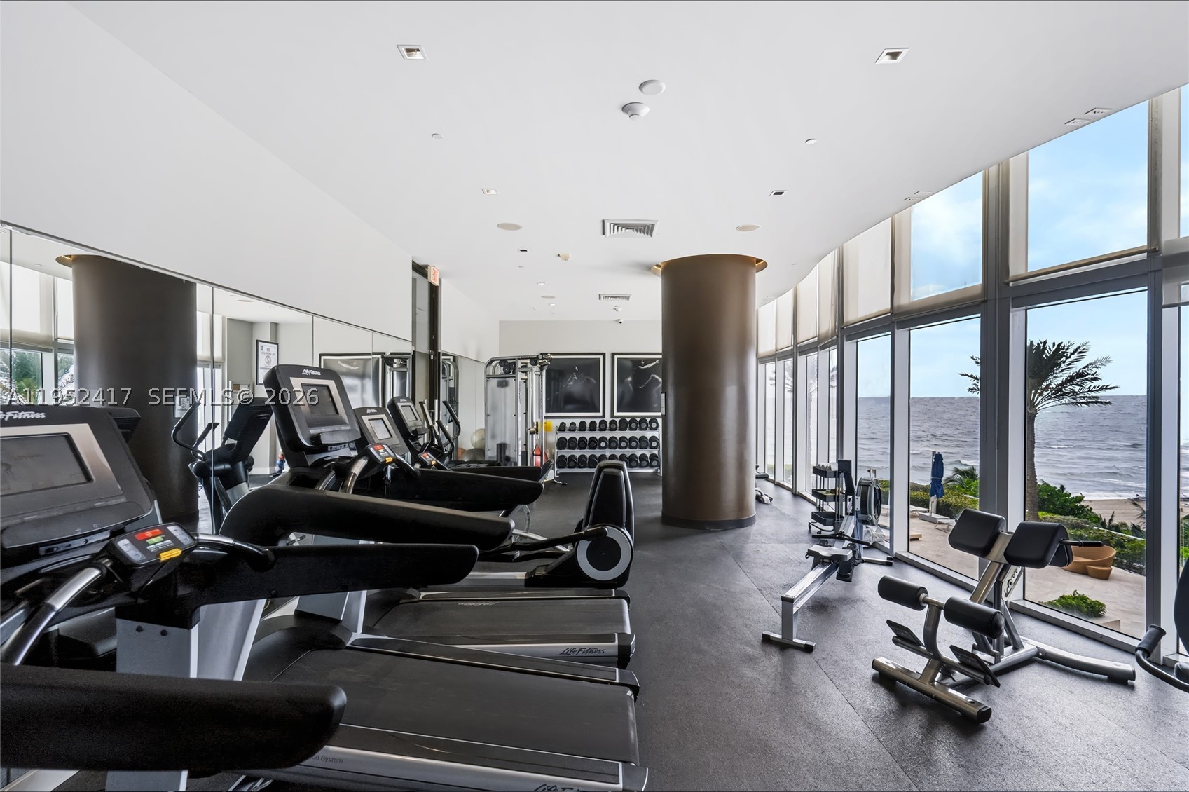 17201 Collins Ave+DEN #1403, Sunny Isles Beach FL 33160
