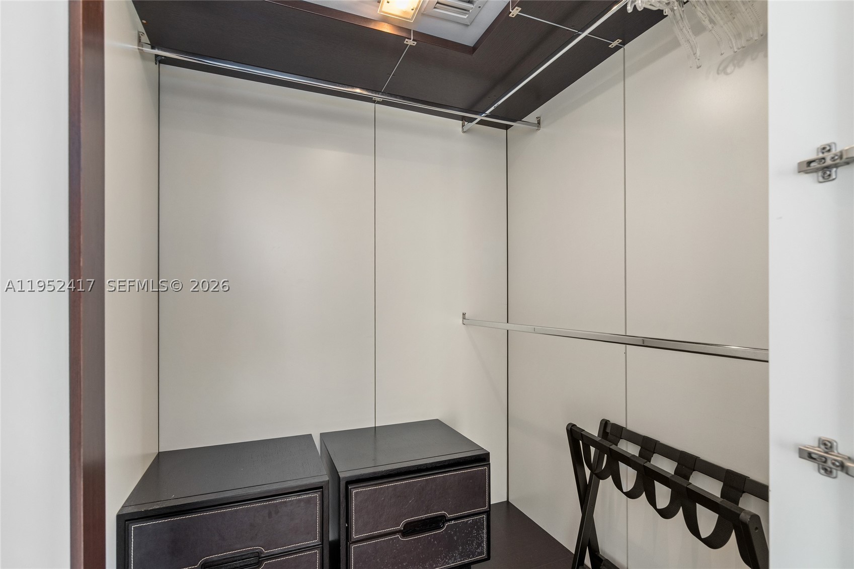 17201 Collins Ave+DEN #1403, Sunny Isles Beach FL 33160