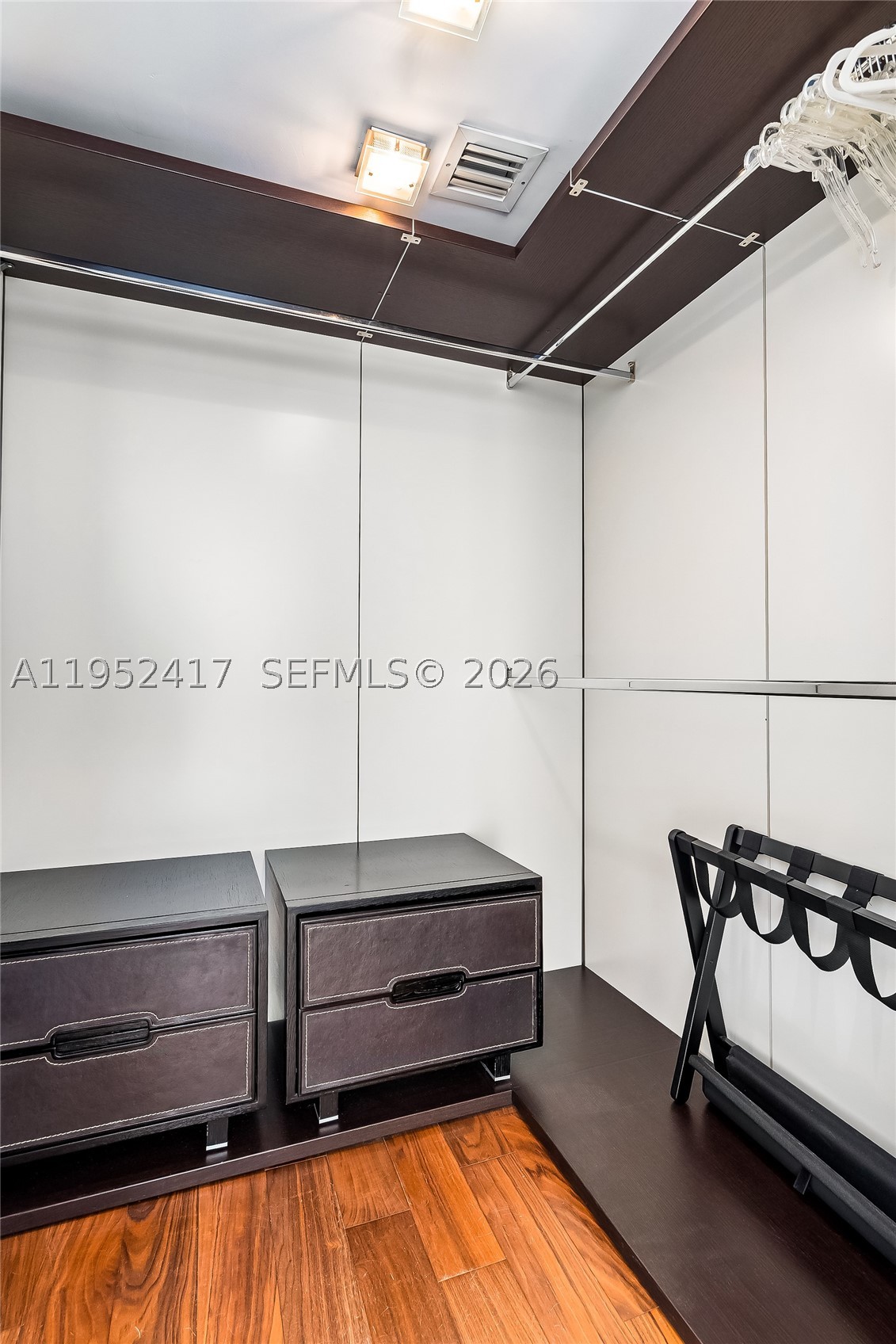 17201 Collins Ave+DEN #1403, Sunny Isles Beach FL 33160