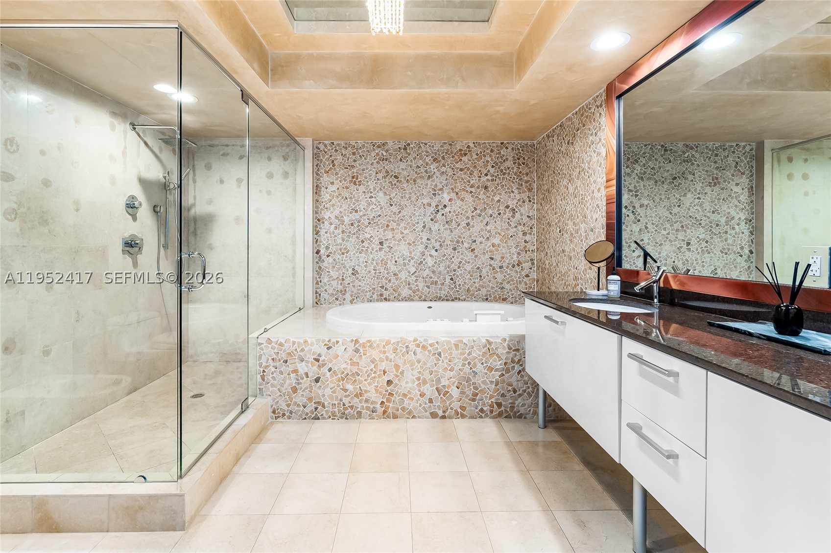17201 Collins Ave+DEN #1403, Sunny Isles Beach FL 33160