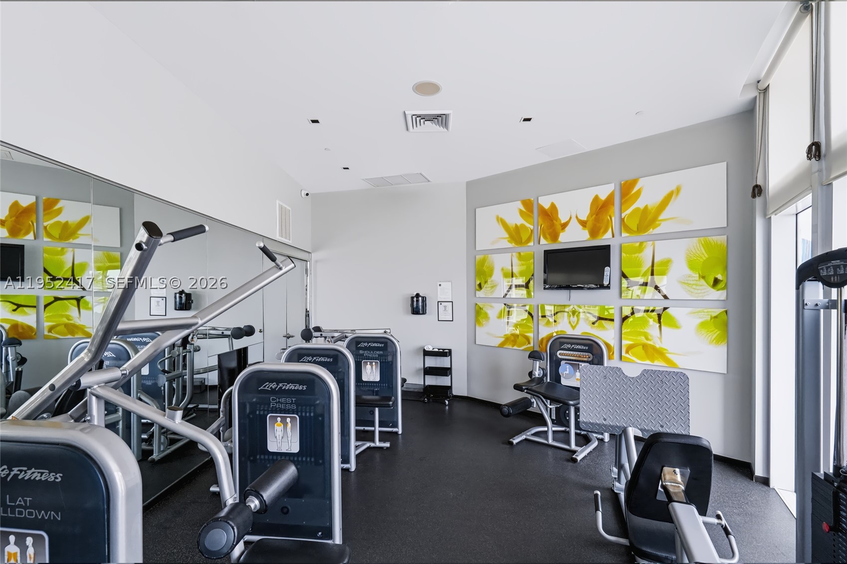17201 Collins Ave+DEN #1403, Sunny Isles Beach FL 33160
