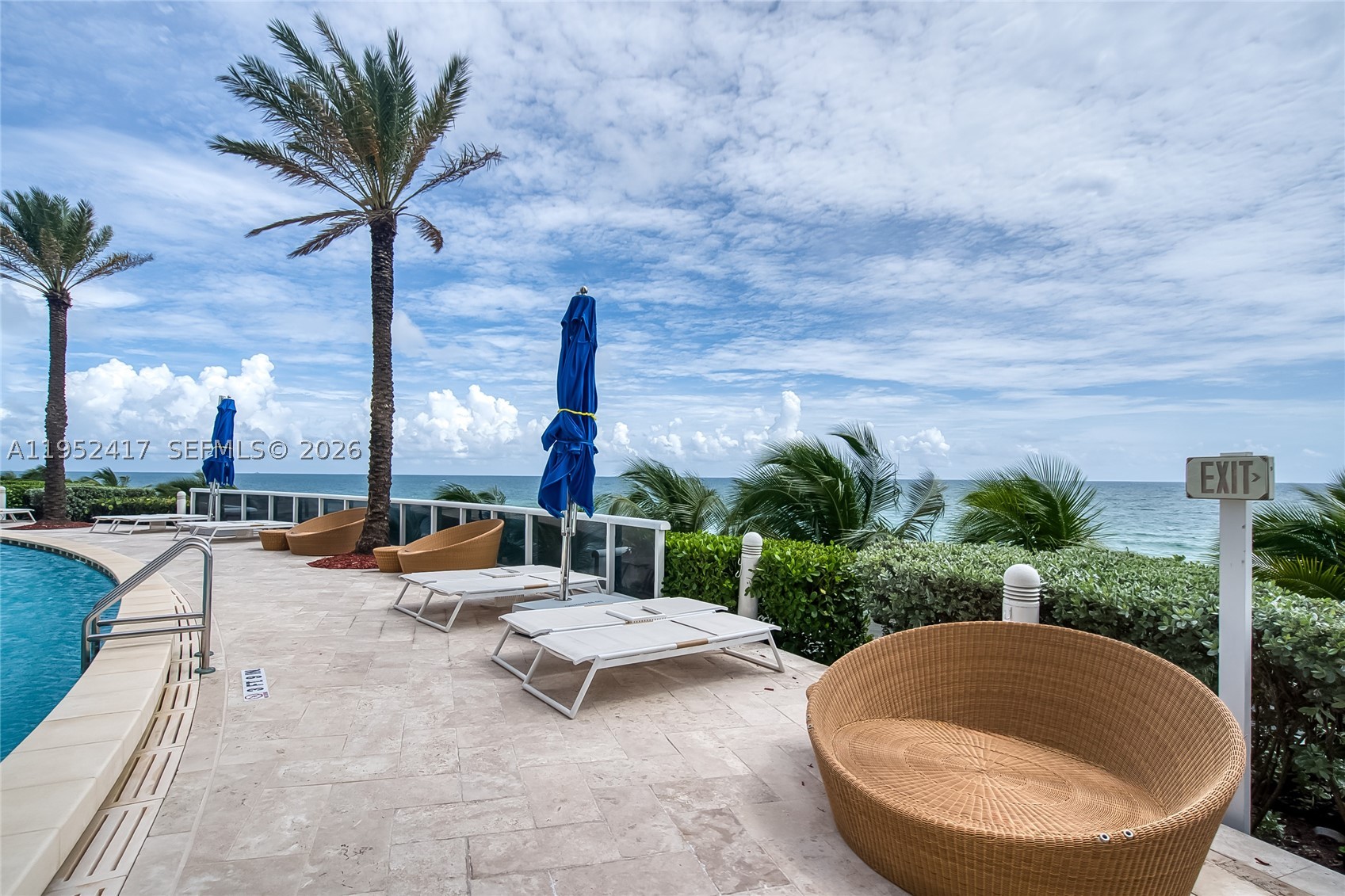 17201 Collins Ave+DEN #1403, Sunny Isles Beach FL 33160