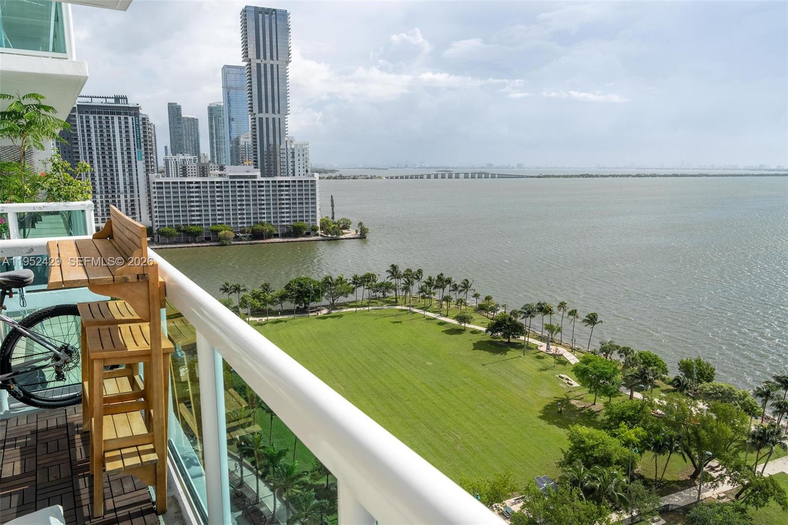 1800 N Bayshore Dr #1803, Miami FL 33132