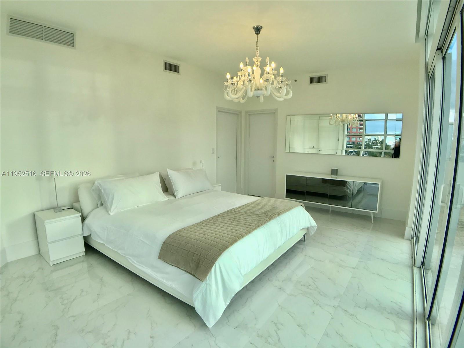 50 S Pointe Dr #LOFT4, Miami Beach FL 33139