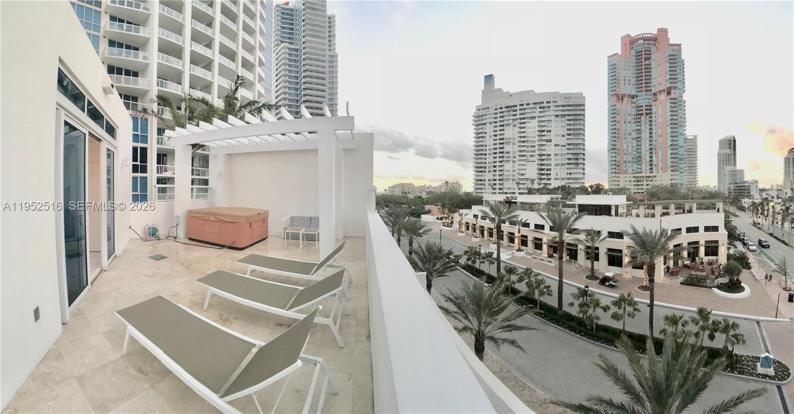 50 S Pointe Dr #LOFT4, Miami Beach FL 33139
