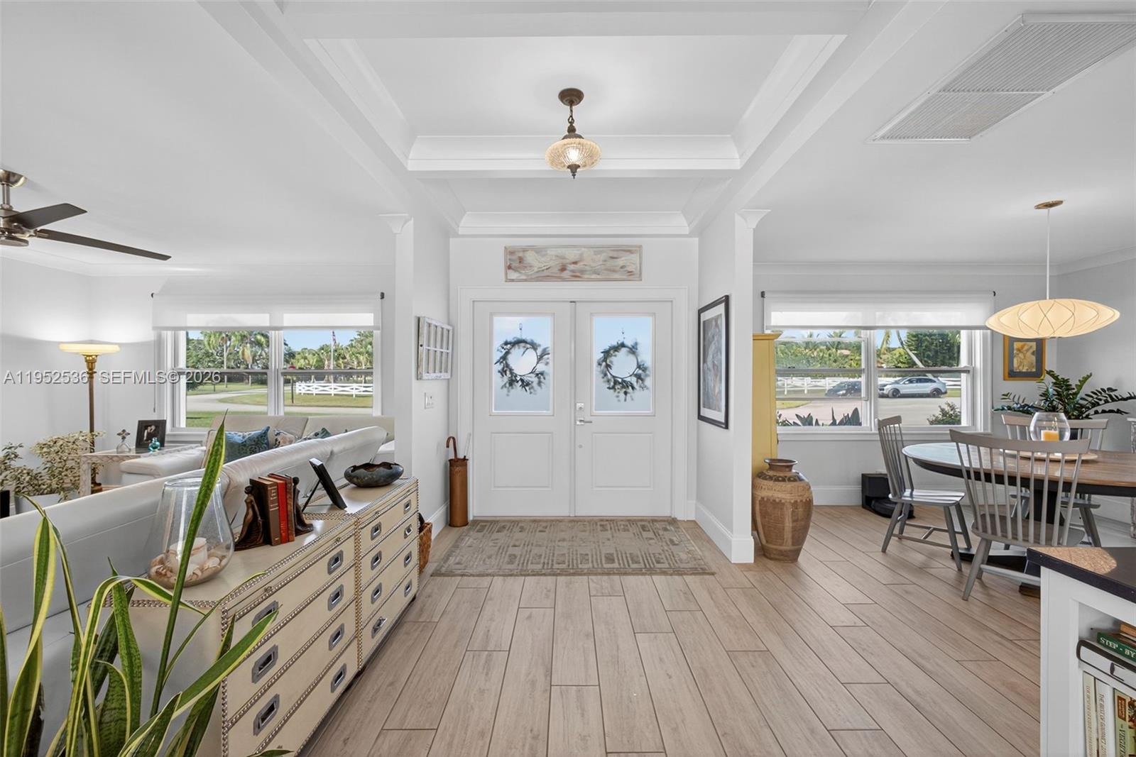 5060 Mongo Way, Palm Beach Gardens FL 33418