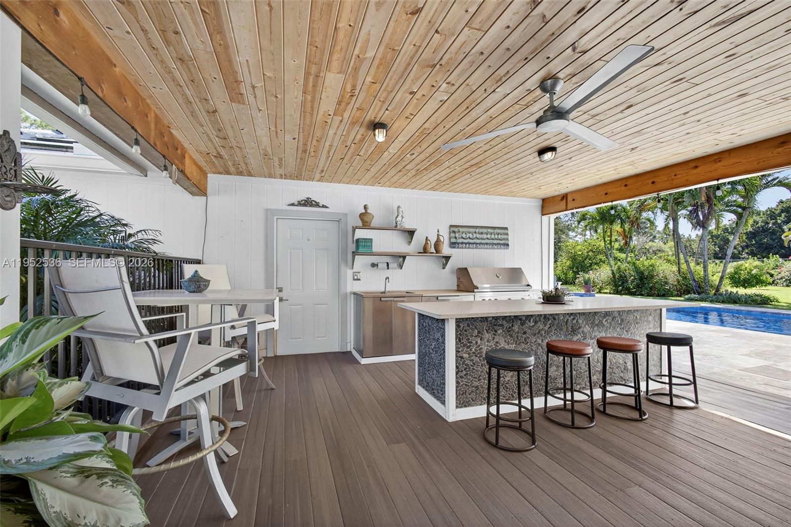 5060 Mongo Way, Palm Beach Gardens FL 33418
