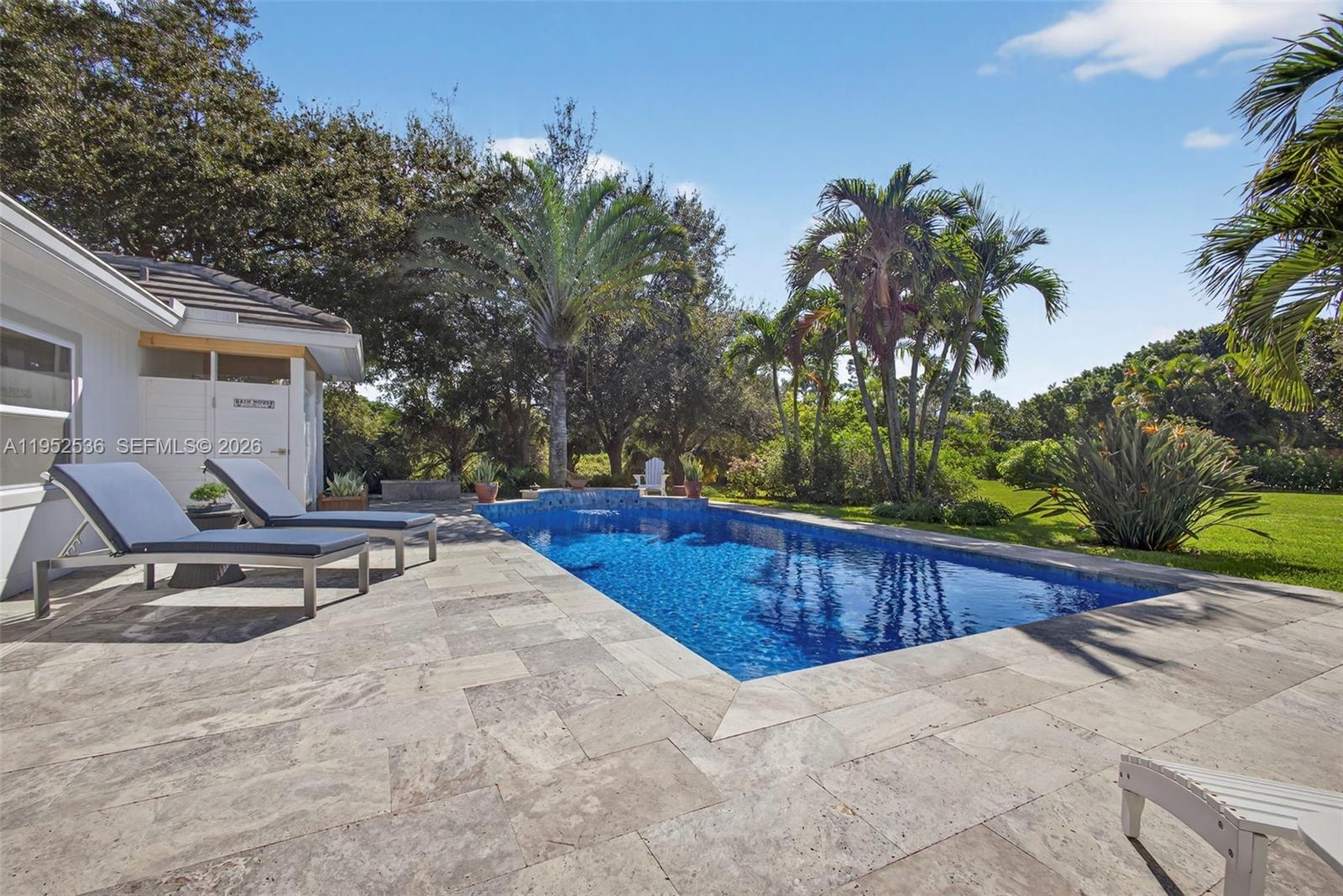 5060 Mongo Way, Palm Beach Gardens FL 33418