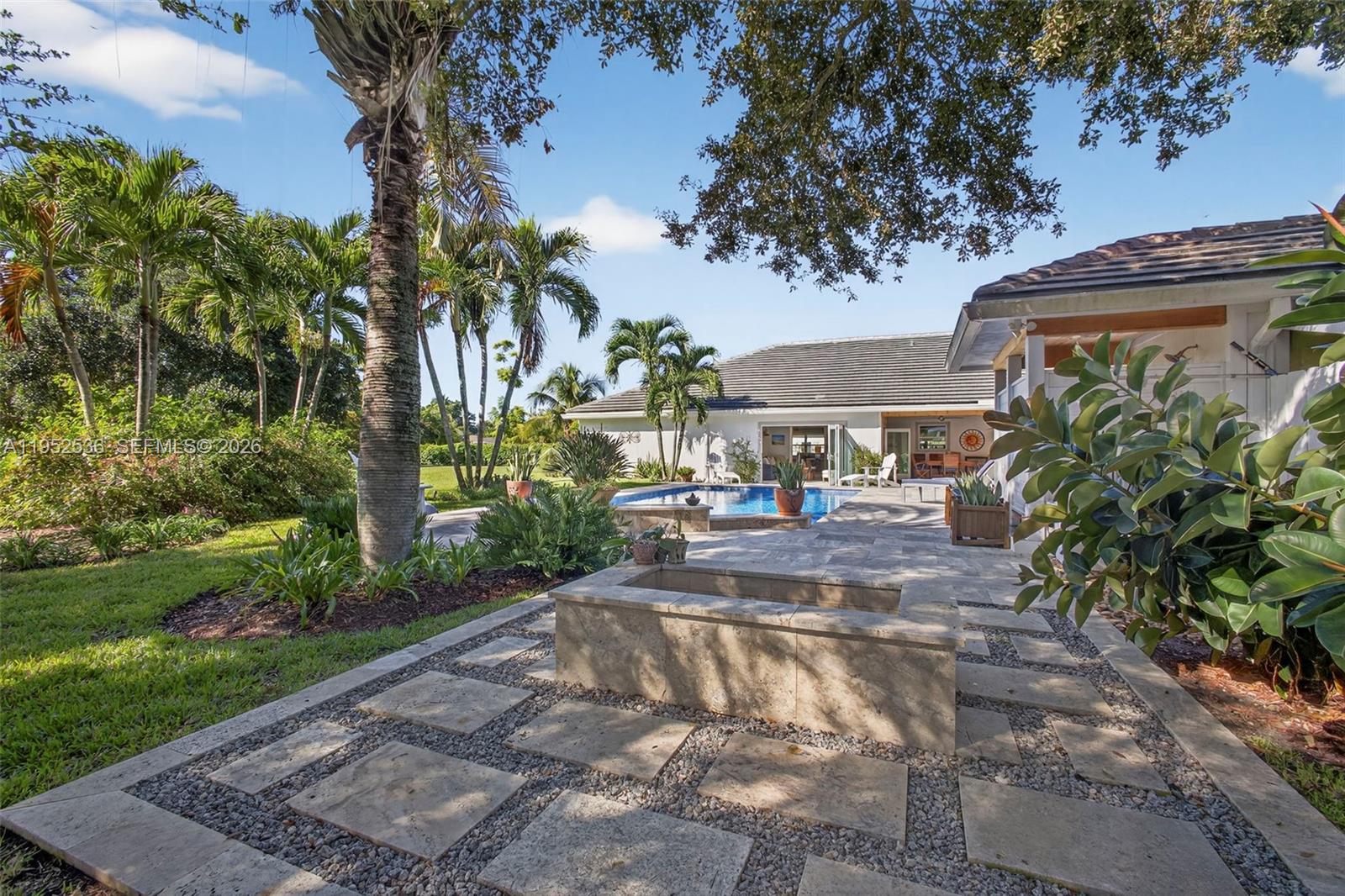 5060 Mongo Way, Palm Beach Gardens FL 33418