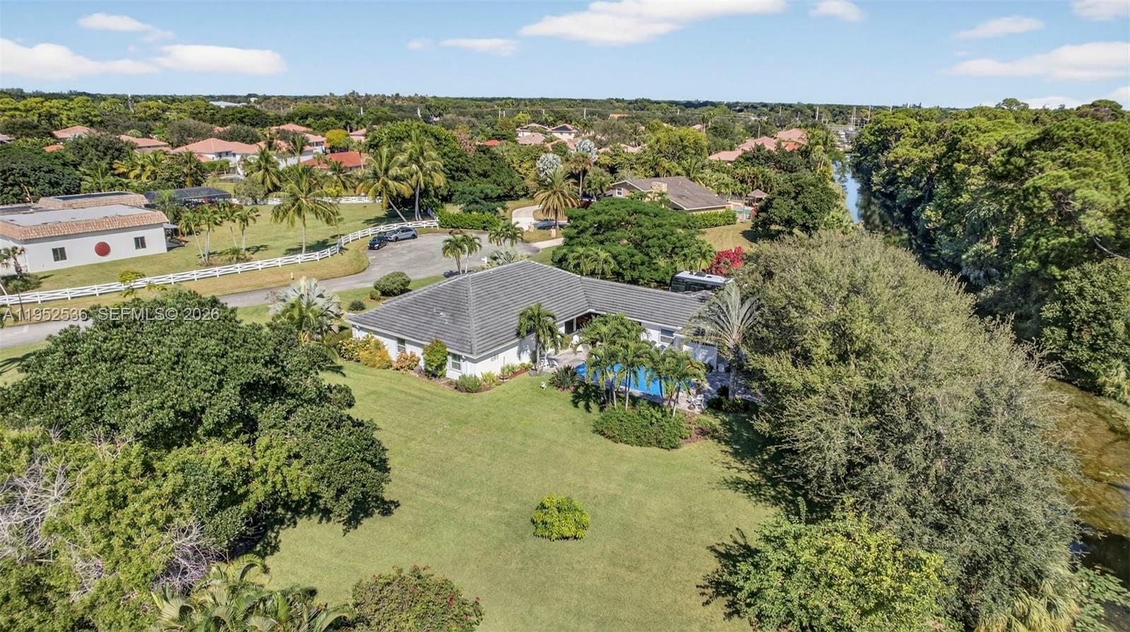 5060 Mongo Way, Palm Beach Gardens FL 33418