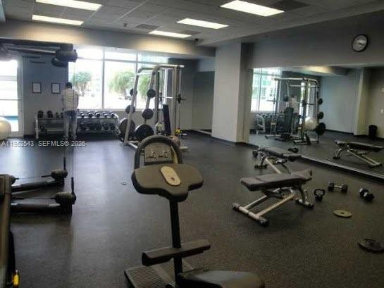 1200 Brickell Bay Dr #1712, Miami FL 33131