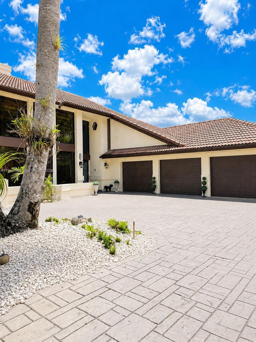 10258 Vestal Mnr, Coral Springs FL 33071