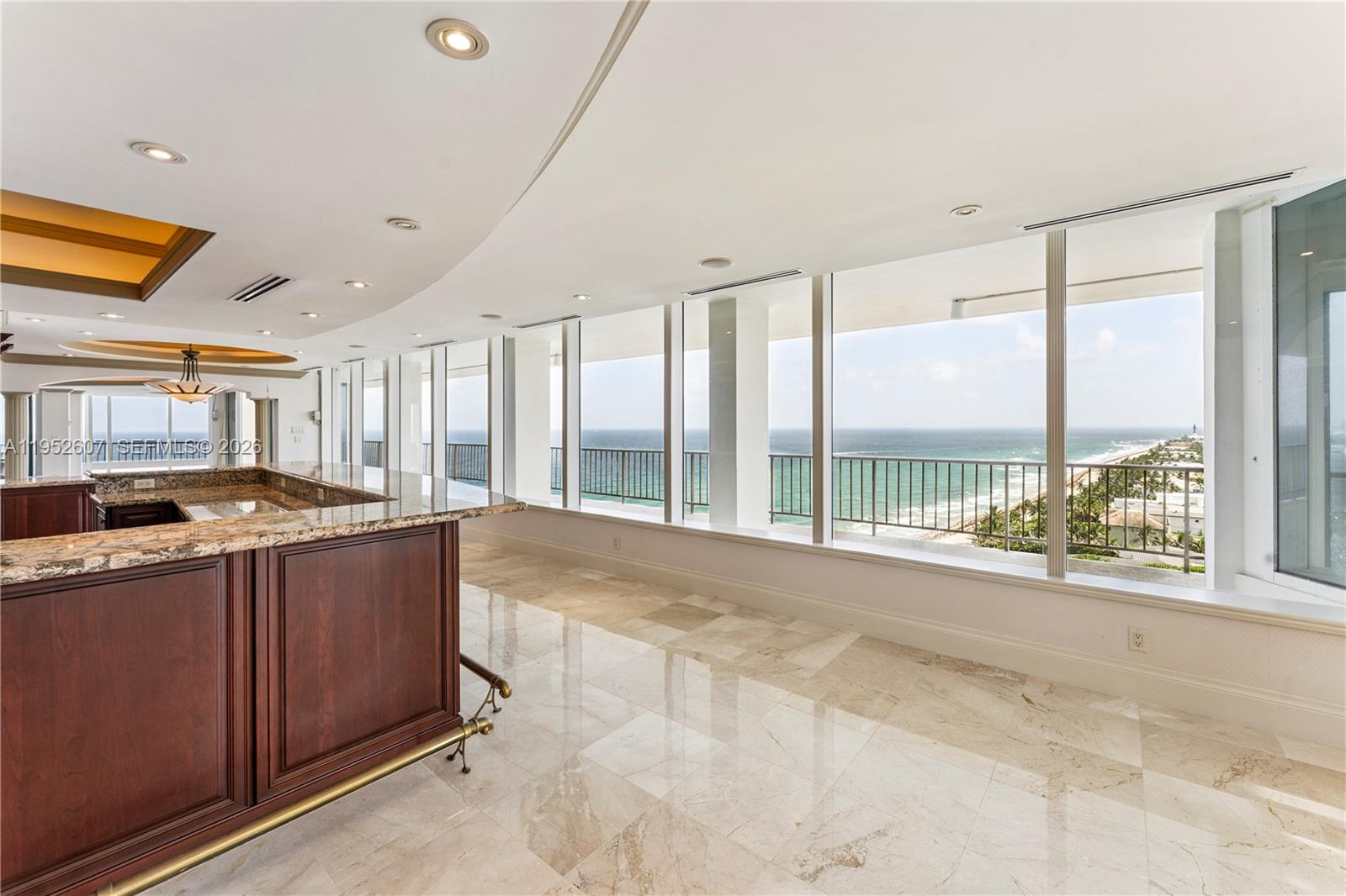 1021 Hillsboro Mile #RG, Hillsboro Beach FL 33062