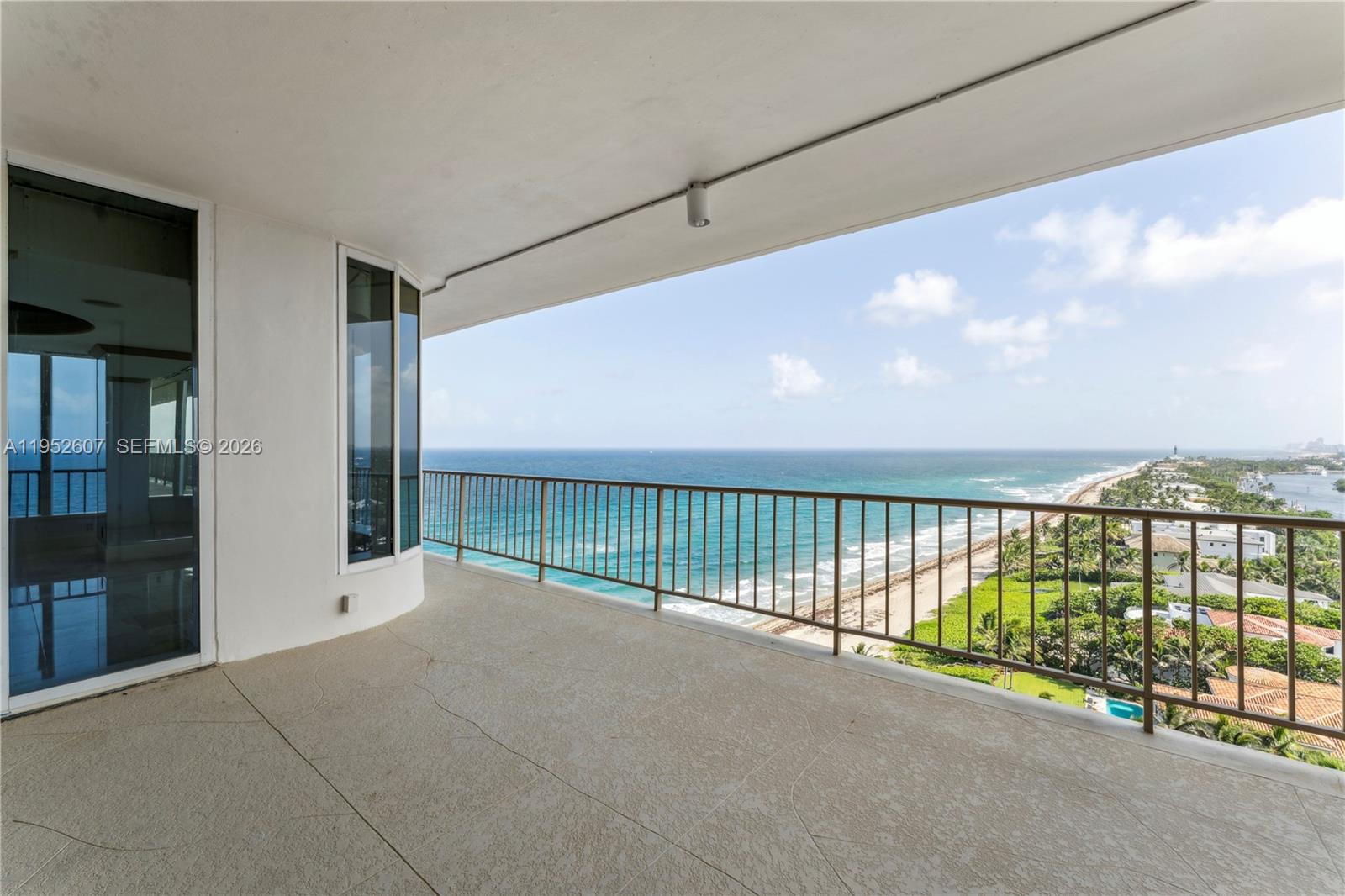1021 Hillsboro Mile #RG, Hillsboro Beach FL 33062