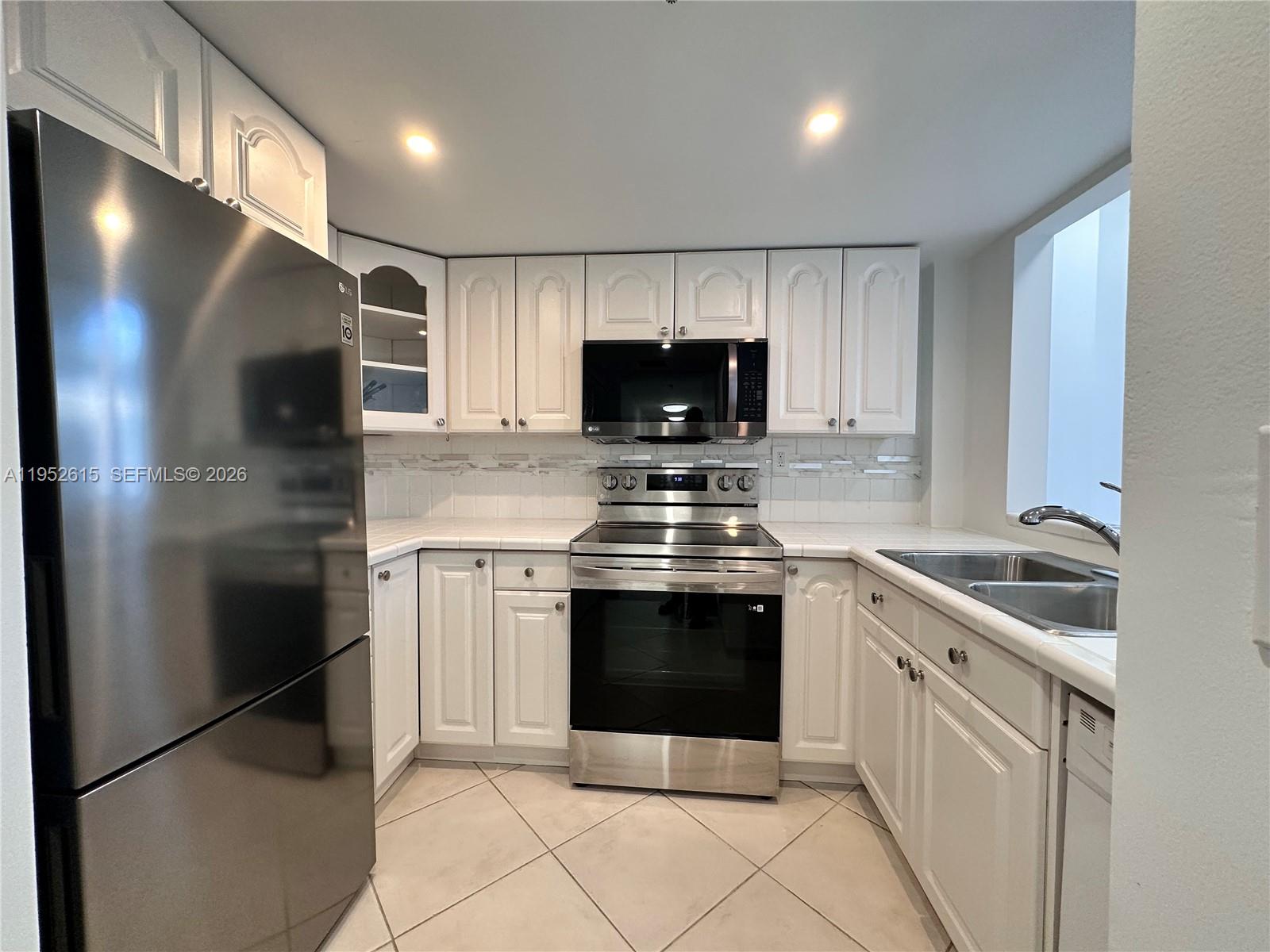 540 Brickell Key Dr #302, Miami FL 33131
