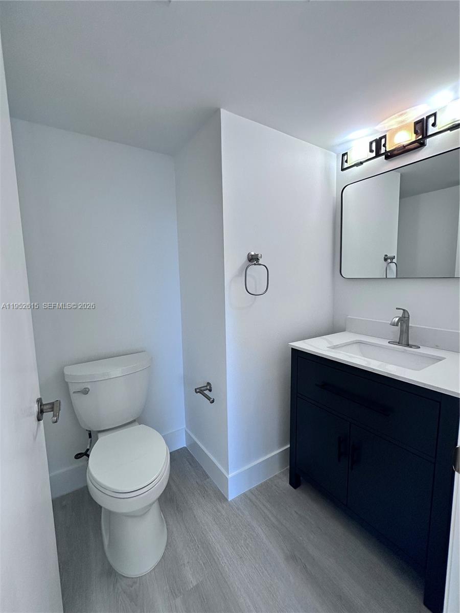 540 Brickell Key Dr #302, Miami FL 33131