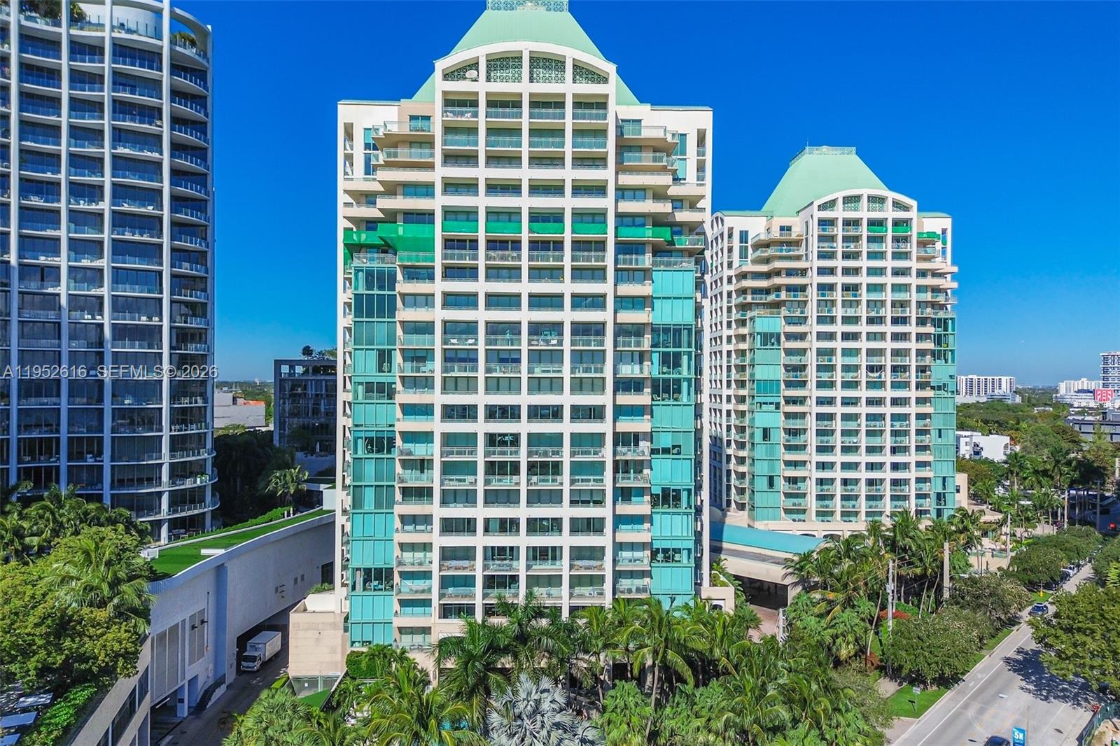 3400 SW 27th Ave #802, Miami FL 33133