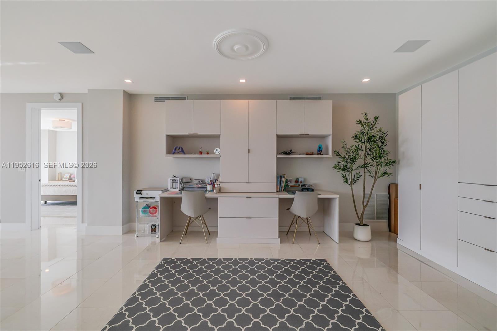 3400 SW 27th Ave #802, Miami FL 33133