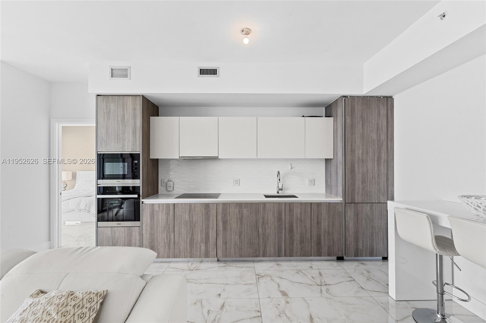2900 NE 7th Ave #4104, Miami FL 33137