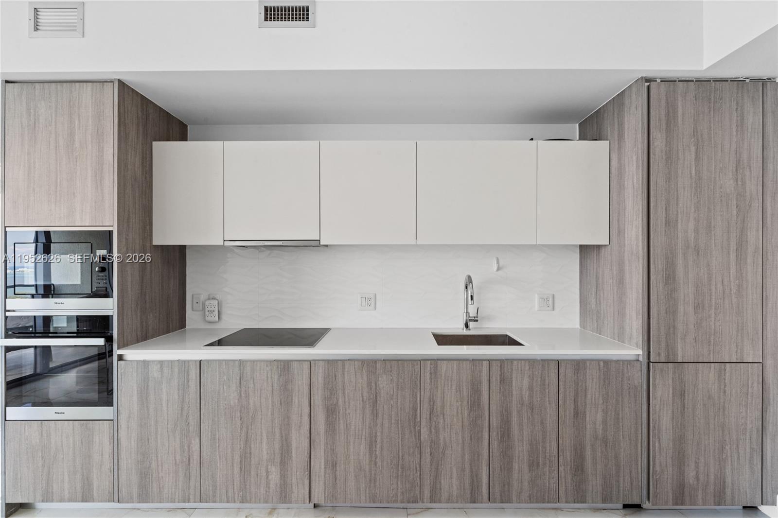 2900 NE 7th Ave #4104, Miami FL 33137