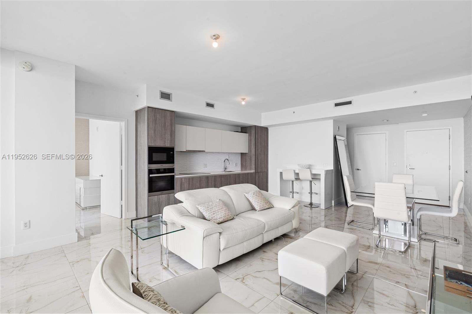 2900 NE 7th Ave #4104, Miami FL 33137