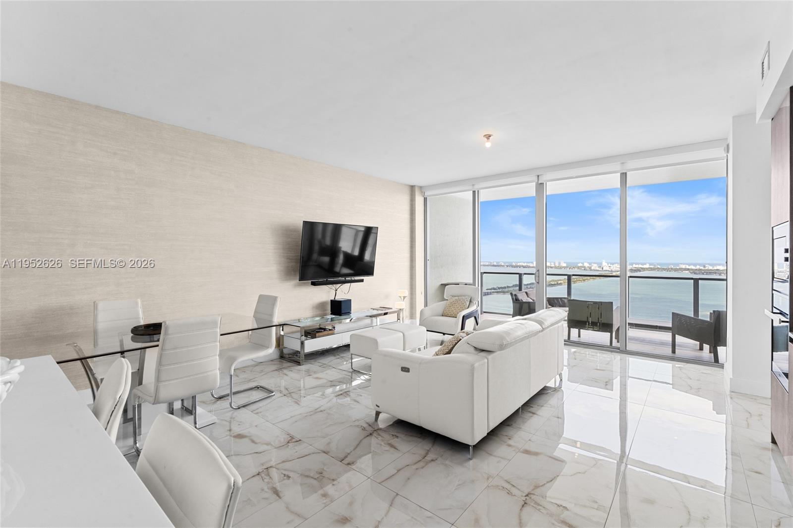 2900 NE 7th Ave #4104, Miami FL 33137