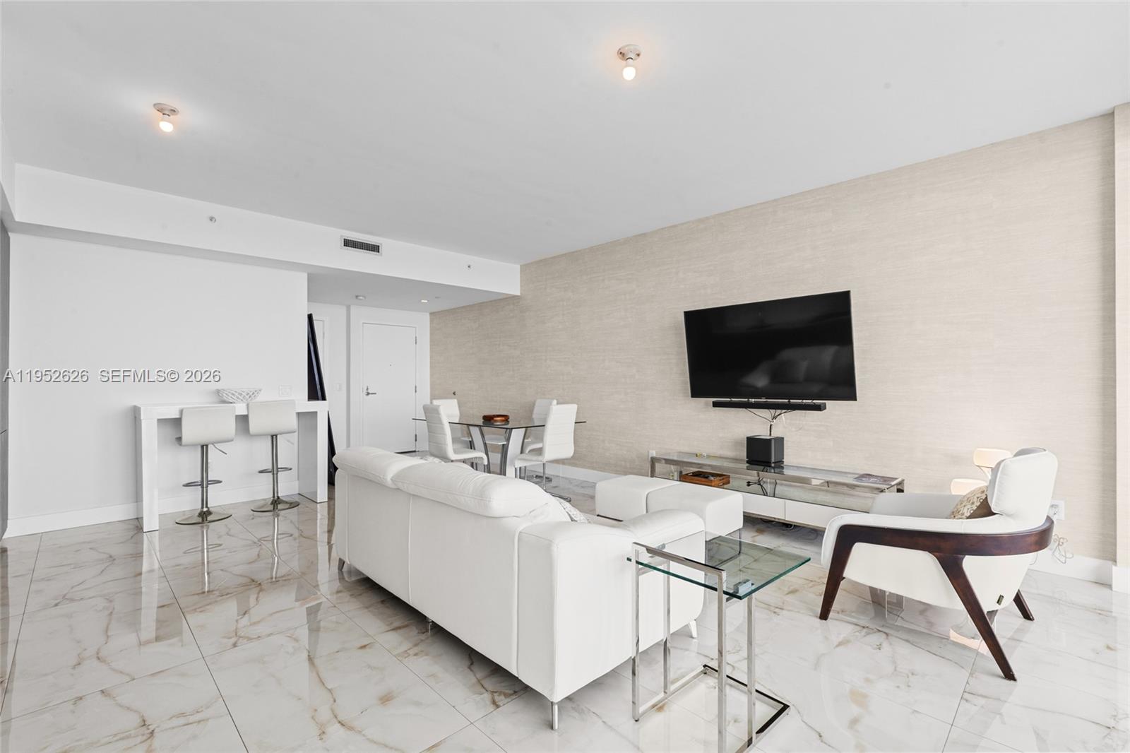 2900 NE 7th Ave #4104, Miami FL 33137
