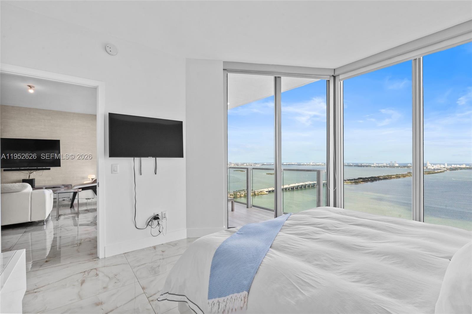 2900 NE 7th Ave #4104, Miami FL 33137