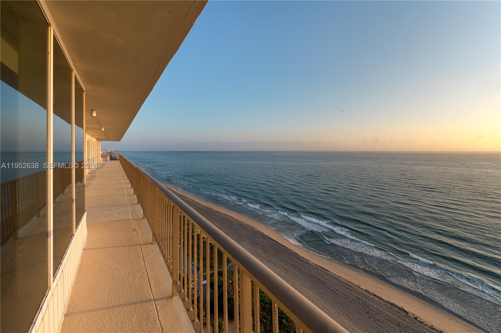 1021 Hillsboro Mile #RG, Hillsboro Beach FL 33062
