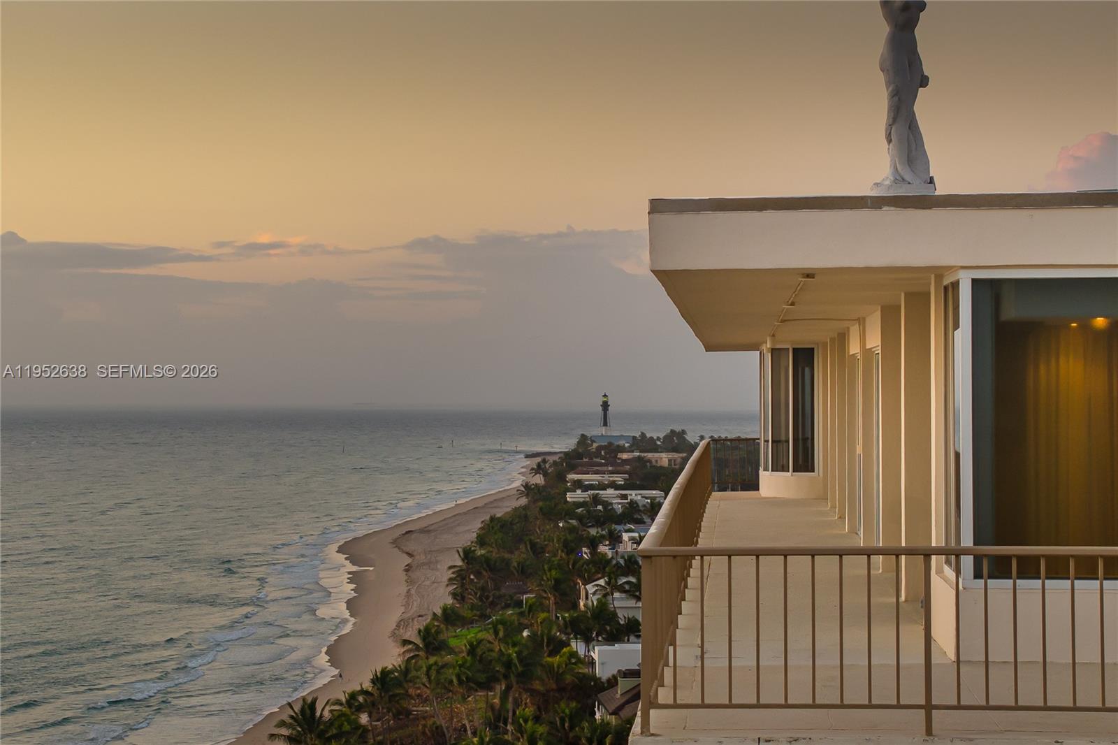 1021 Hillsboro Mile #RG, Hillsboro Beach FL 33062