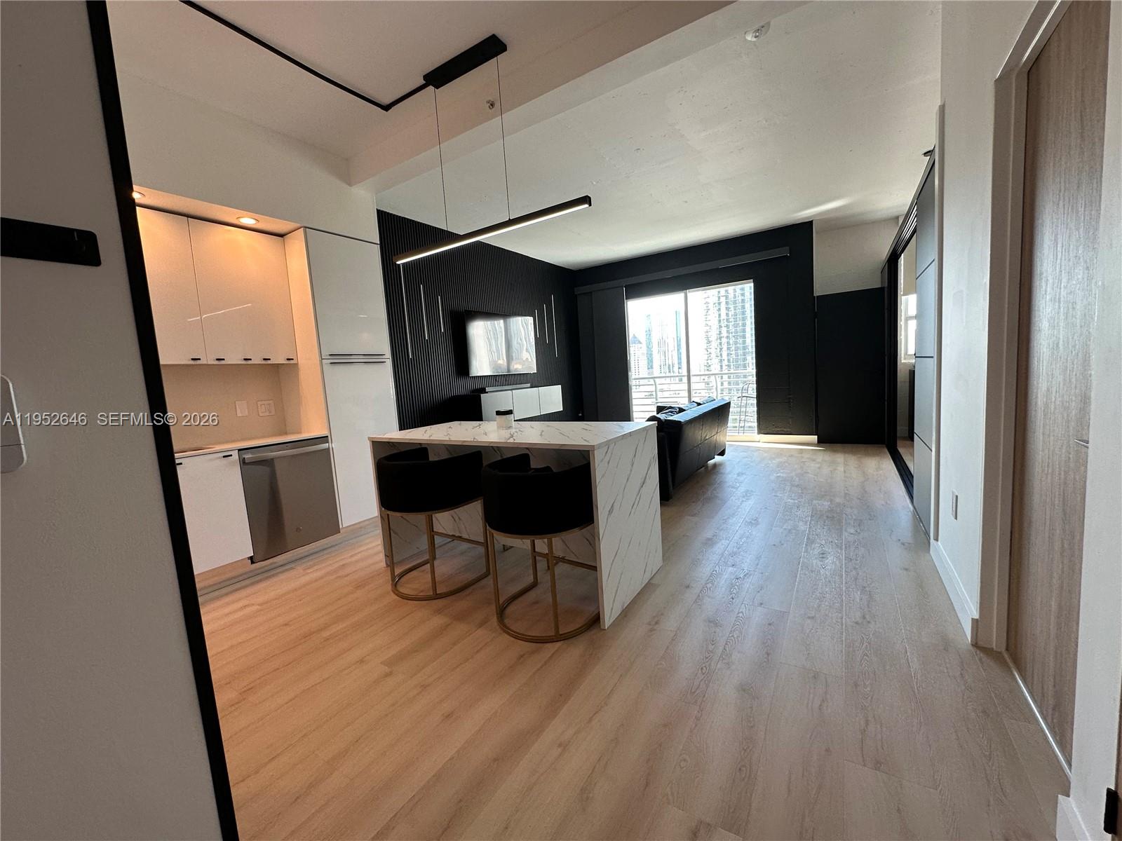 234 NE 3rd St #1805, Miami FL 33132