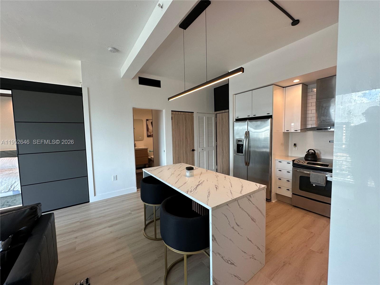 234 NE 3rd St #1805, Miami FL 33132