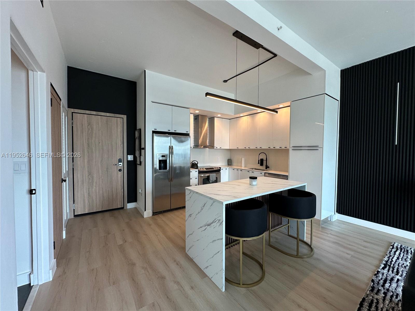 234 NE 3rd St #1805, Miami FL 33132