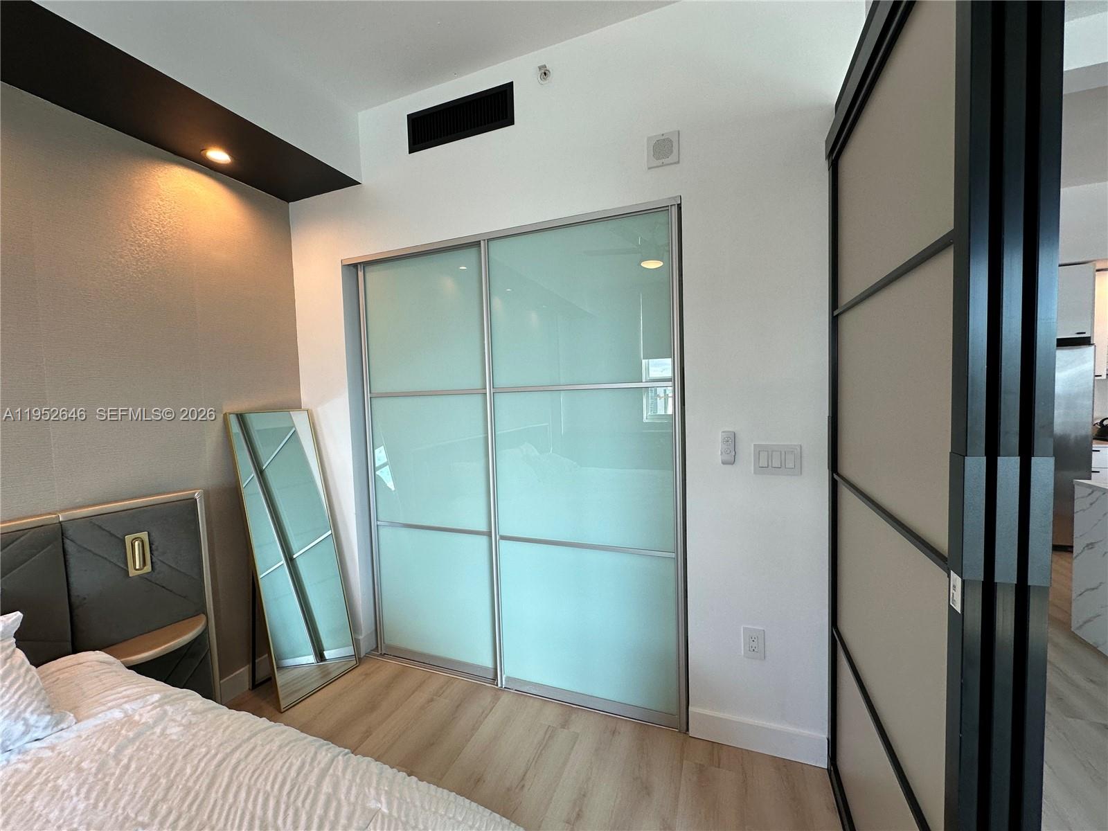 234 NE 3rd St #1805, Miami FL 33132