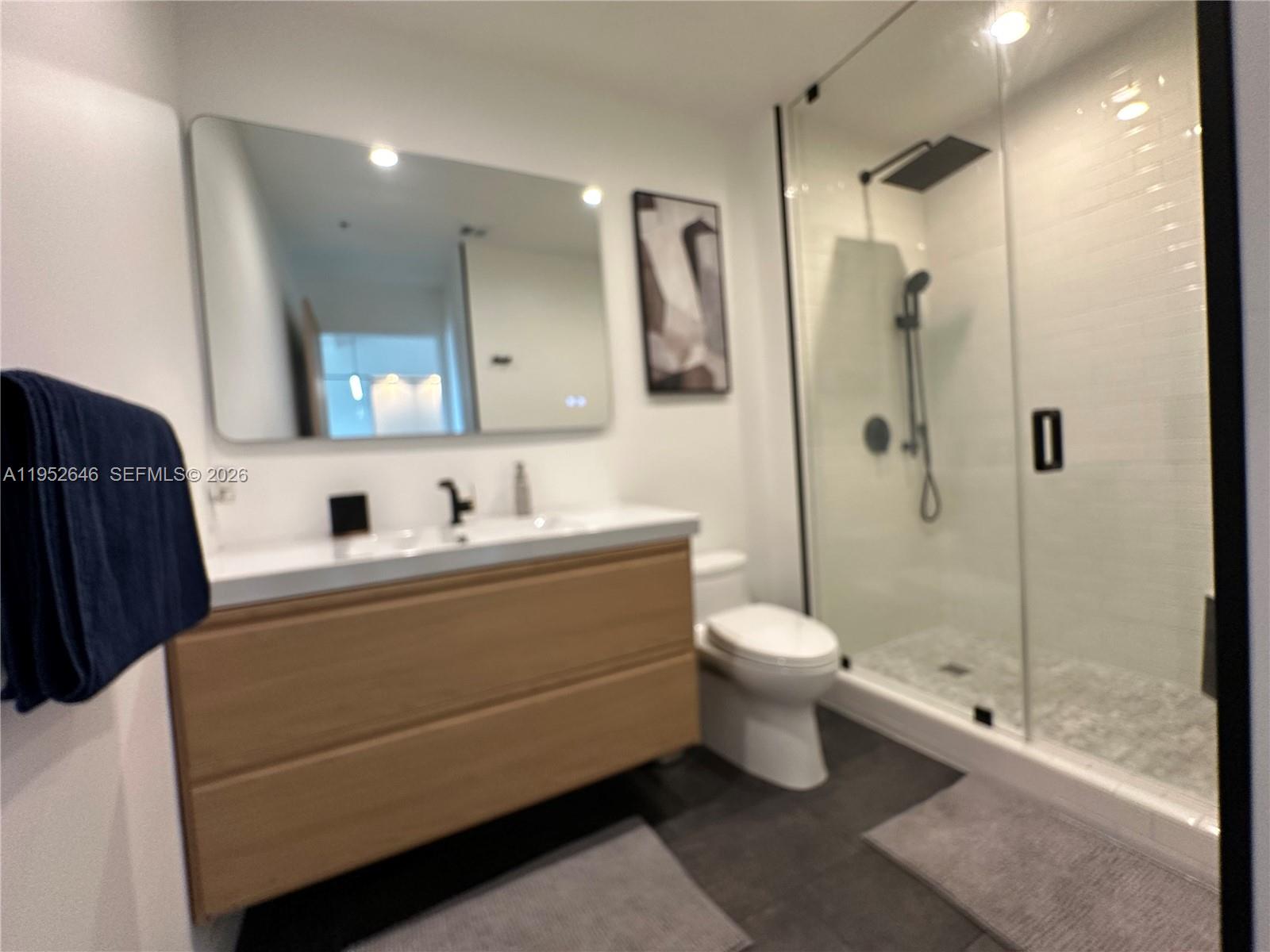 234 NE 3rd St #1805, Miami FL 33132