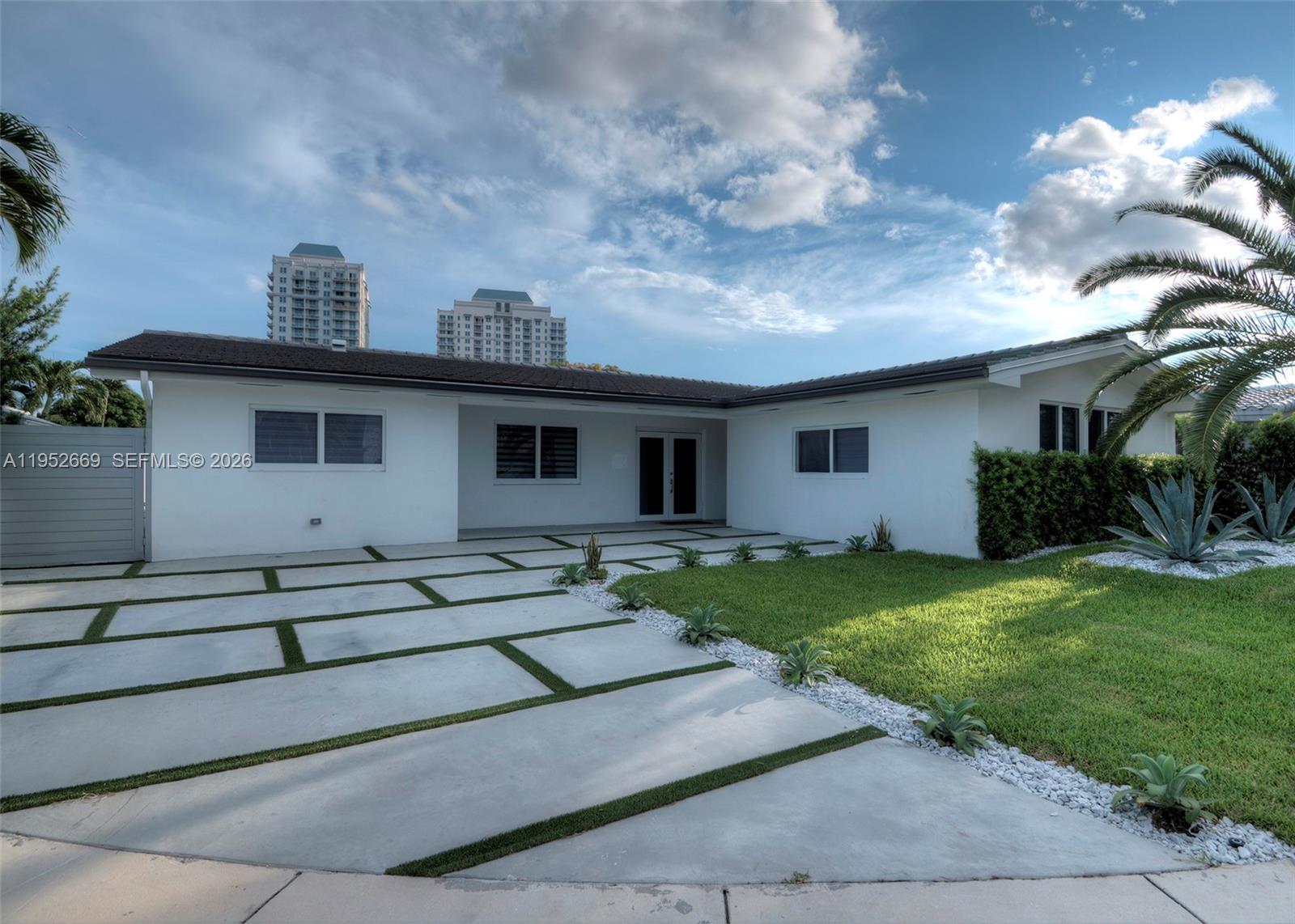 1250 NE 82nd St, Miami FL 33138